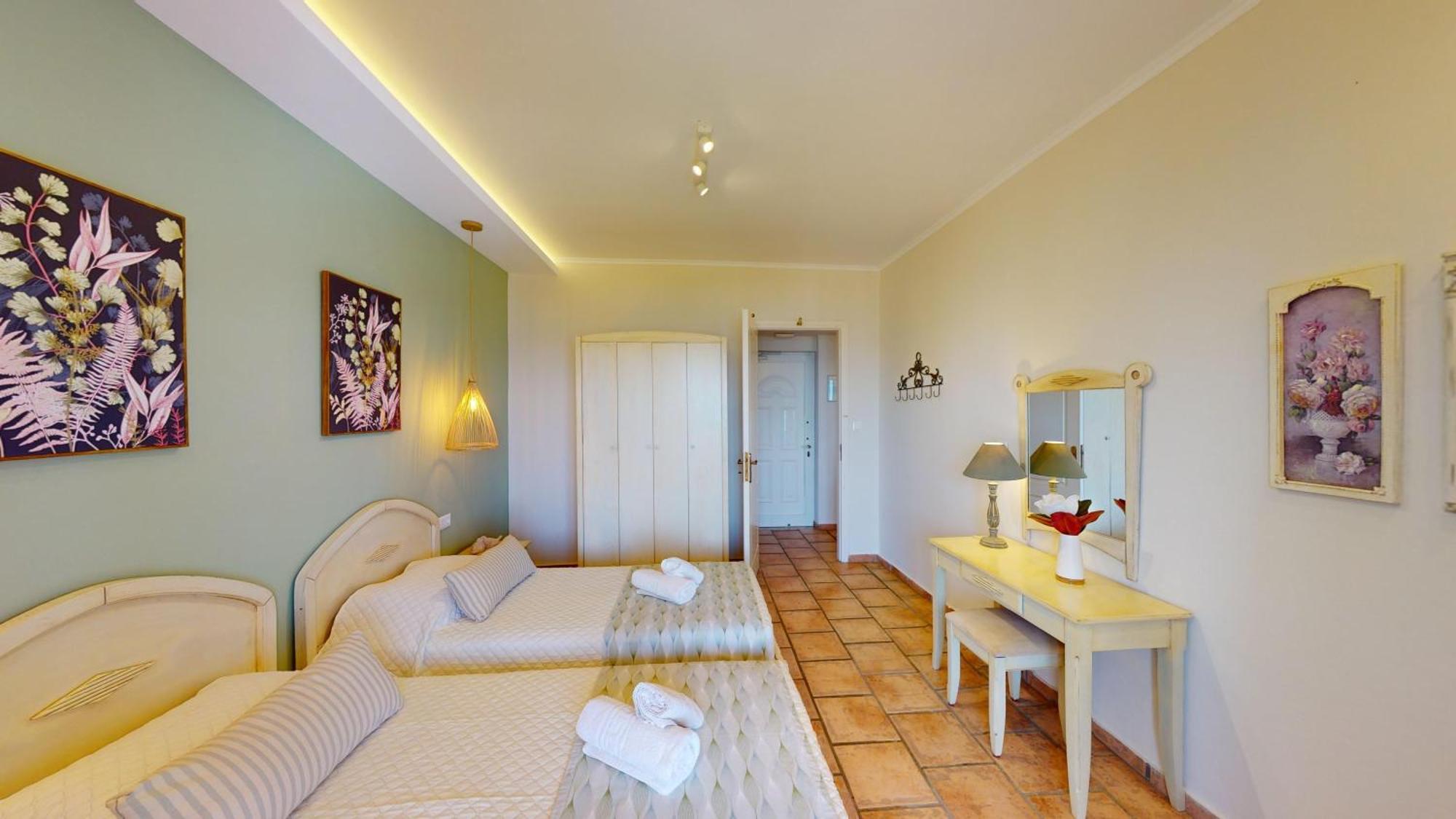 Aneria Suites Episkopi  Екстер'єр фото